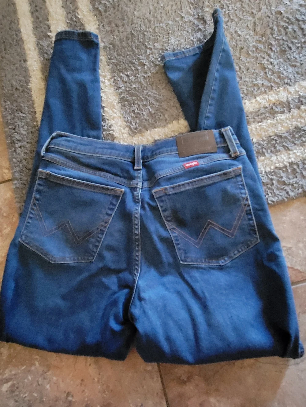Wrangler straight leg